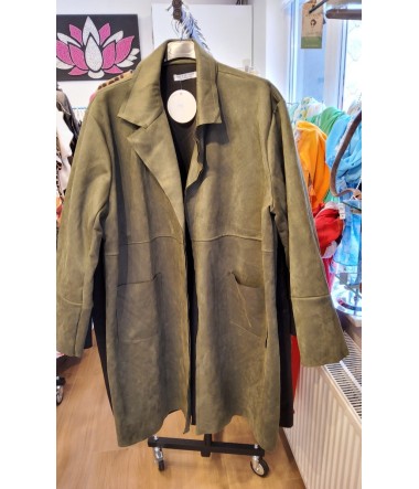 VESTE