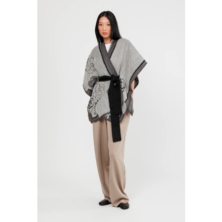 PONCHO AVEC CEINTURE BEIGE ET NOIR